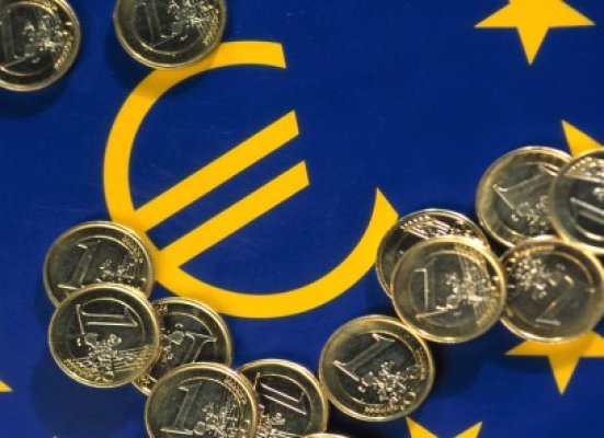 Guvernul elen avertizează că Grecia ar putea ieşi din zona euro